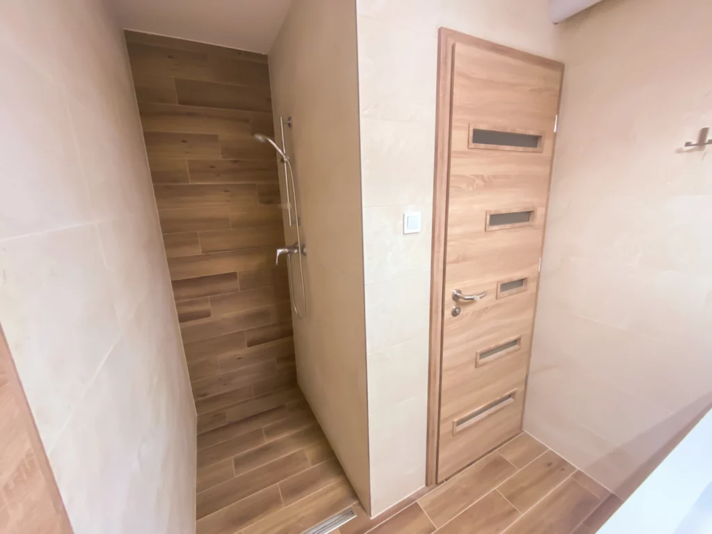 Fasor Vendégház szállás Szeged Standard Apartman Mediterrán Fürdőszoba