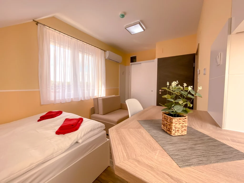 Fasor Vendégház szállás Szeged Superior Apartman Mediterrán Hálószoba